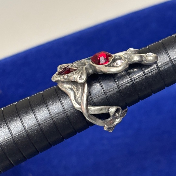 Alchemy Masquerade Mask Ring - Picture 4 of 5